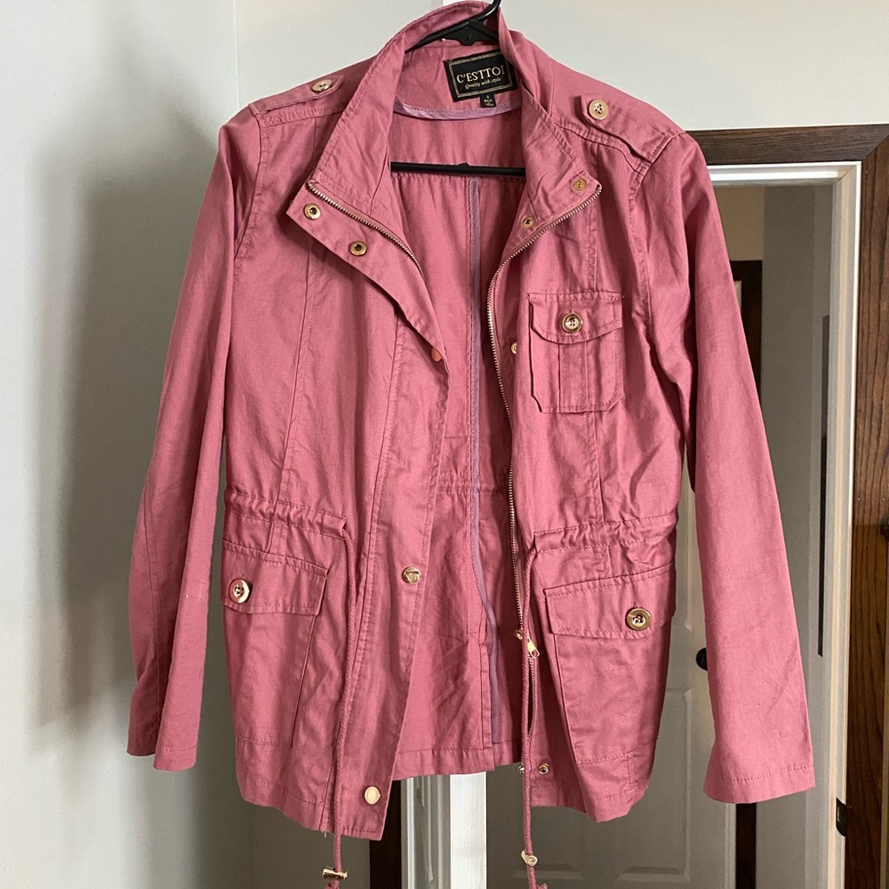 Lightweight cargo jacket